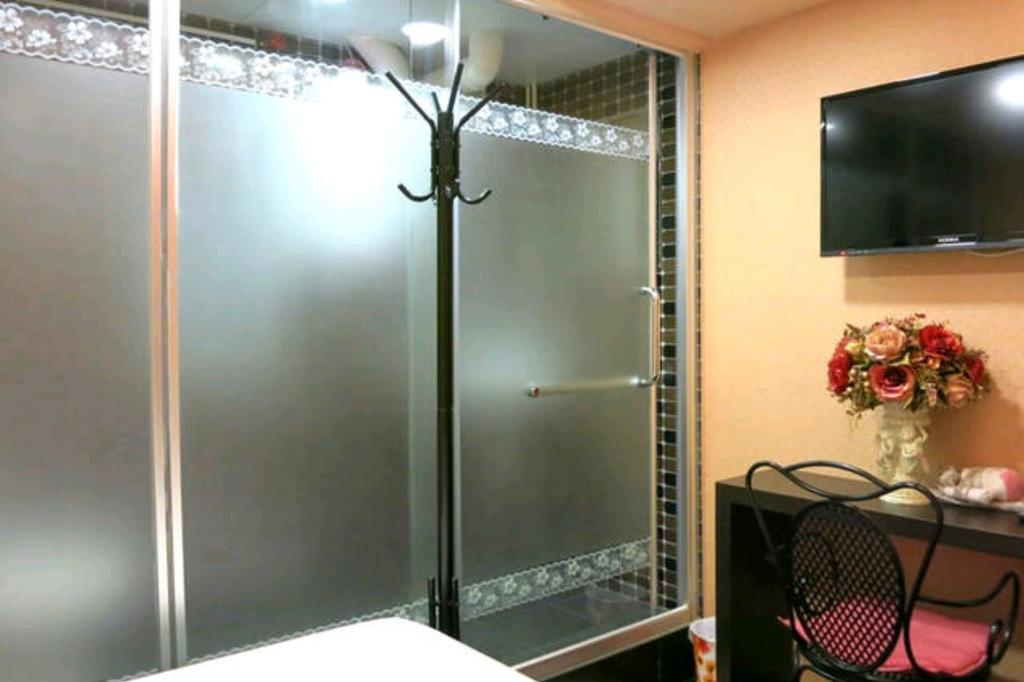 Bloomy Hotel Hong Kong Ruang foto