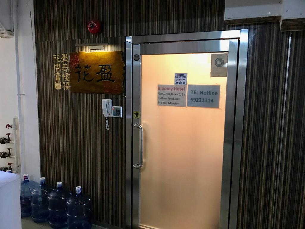 Bloomy Hotel Hong Kong Bagian luar foto