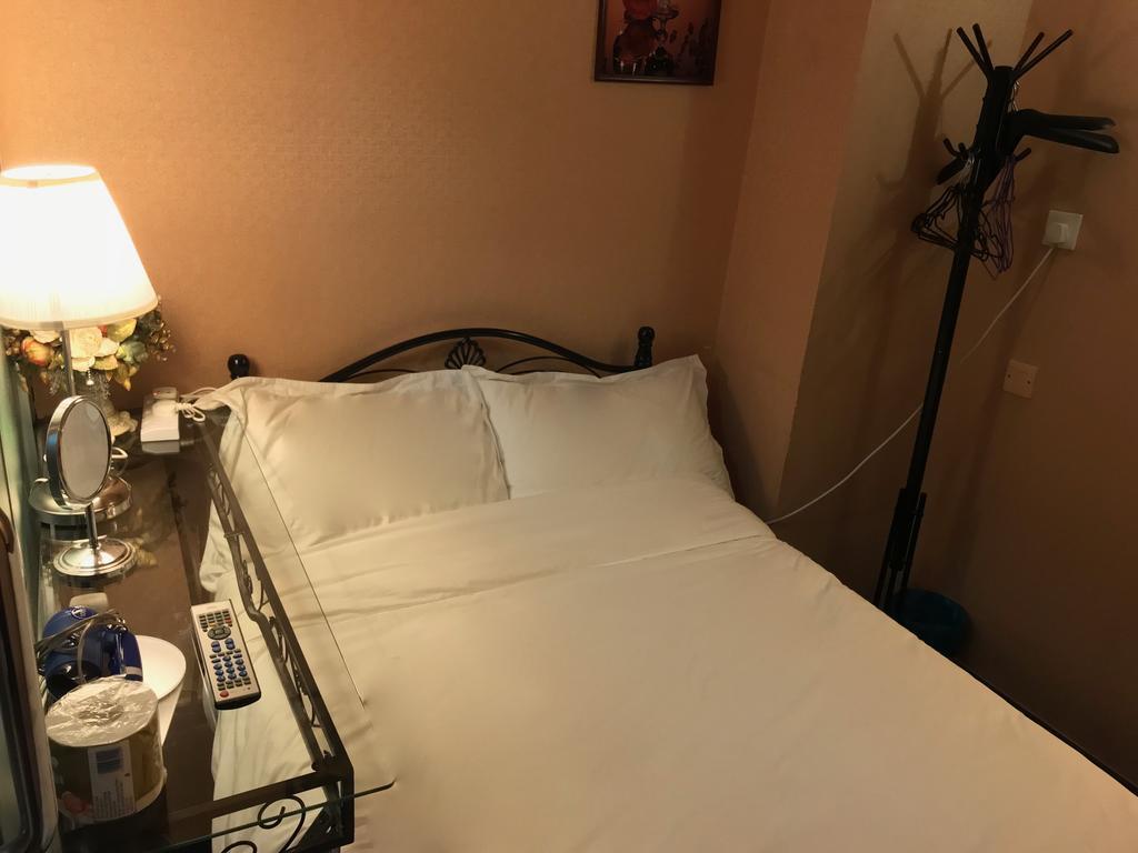 Bloomy Hotel Hong Kong Bagian luar foto